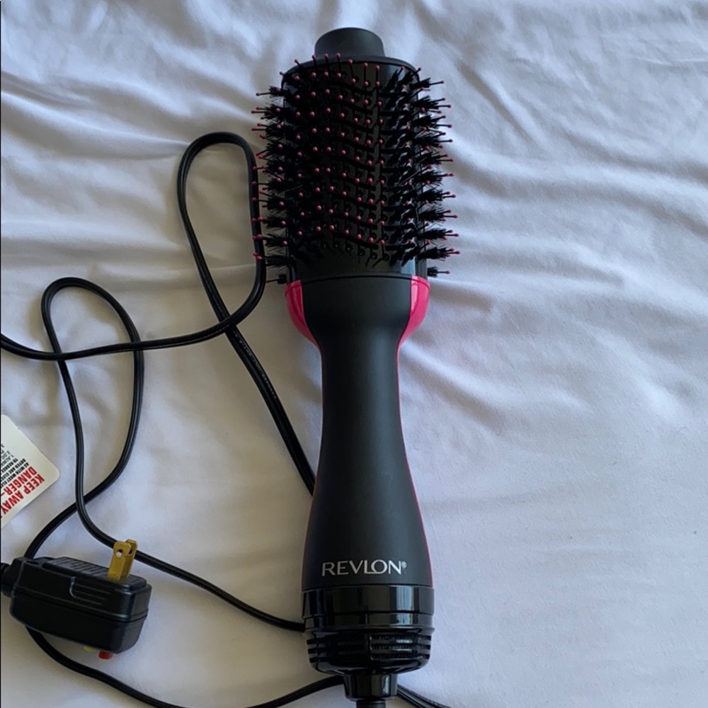 Revlon Volumizing Brush Dryer